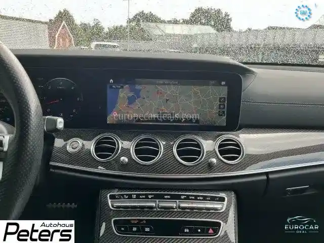 Mercedes-Benz E 400