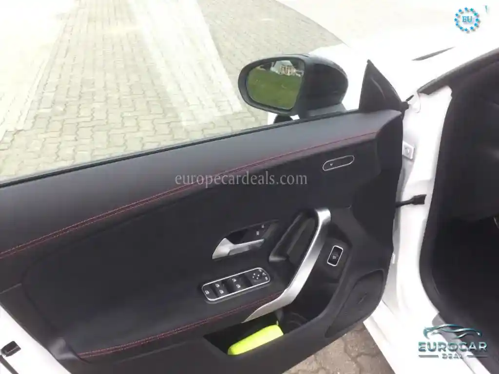 Mercedes-Benz CLA 220 Shooting Brake