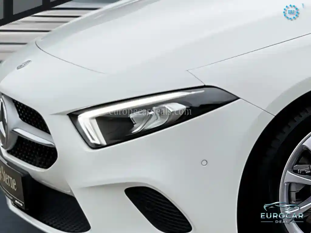 Mercedes-Benz A 220