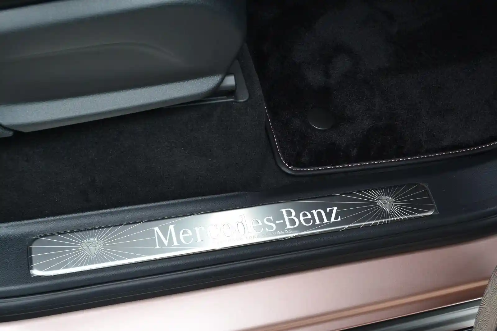 Mercedes-Benz G 500