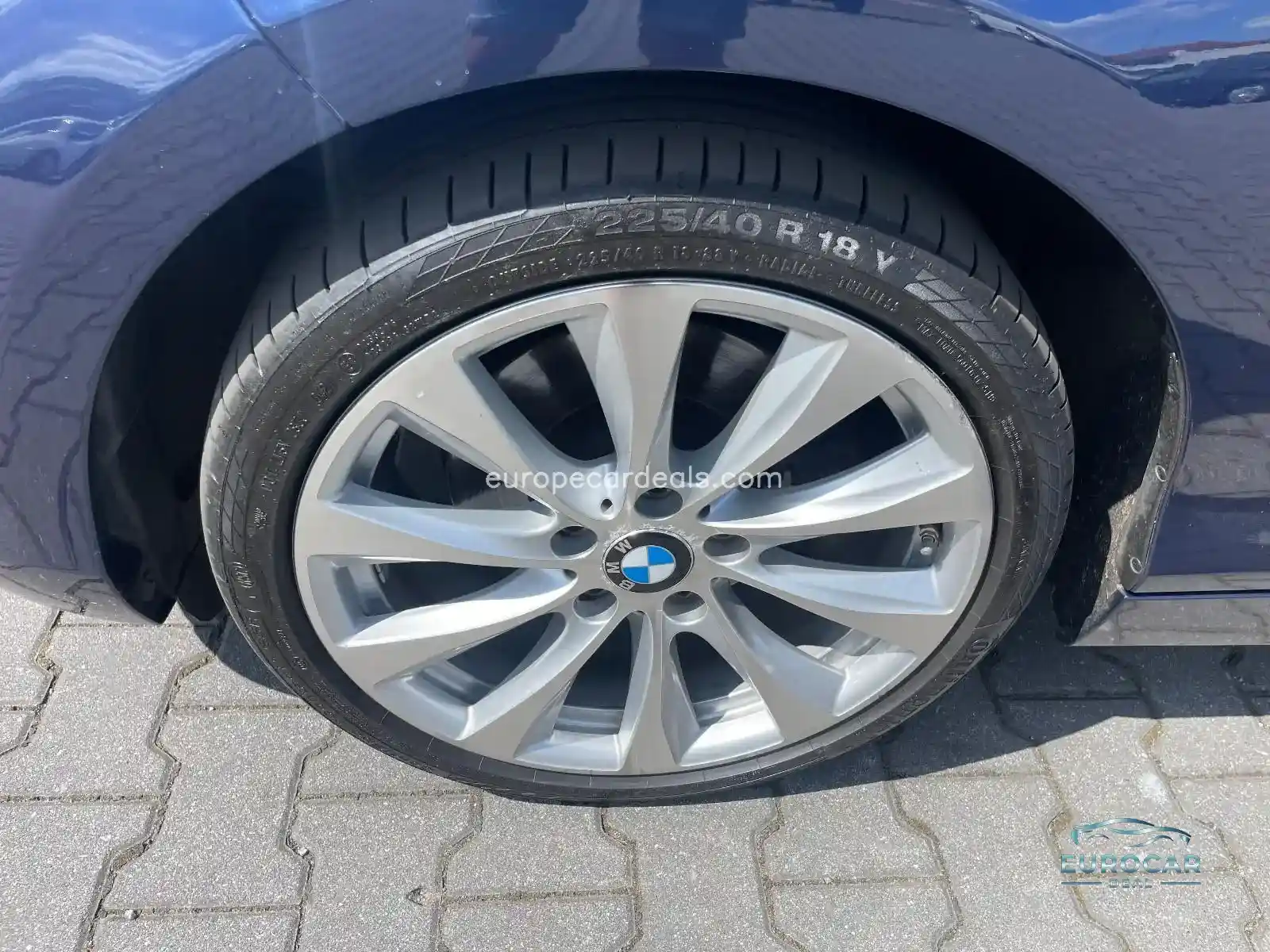 BMW 220
