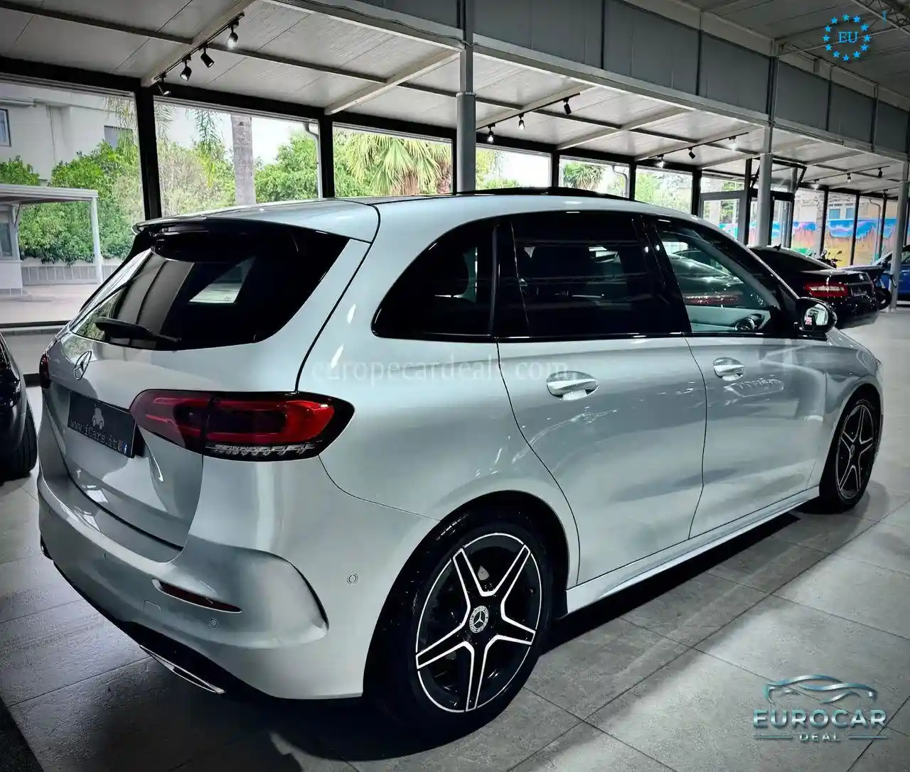 Mercedes-Benz B 200