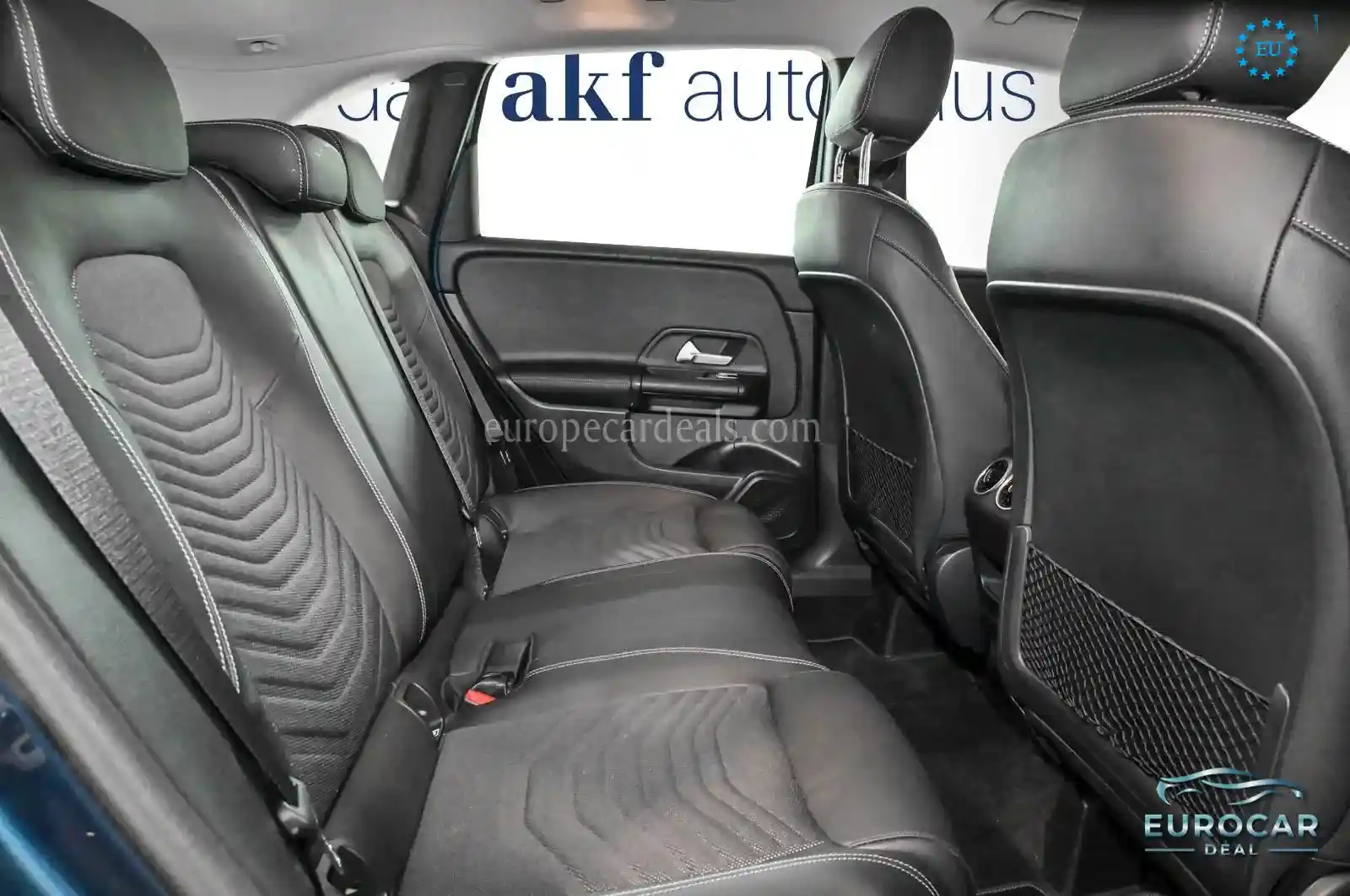 Mercedes-Benz B 220