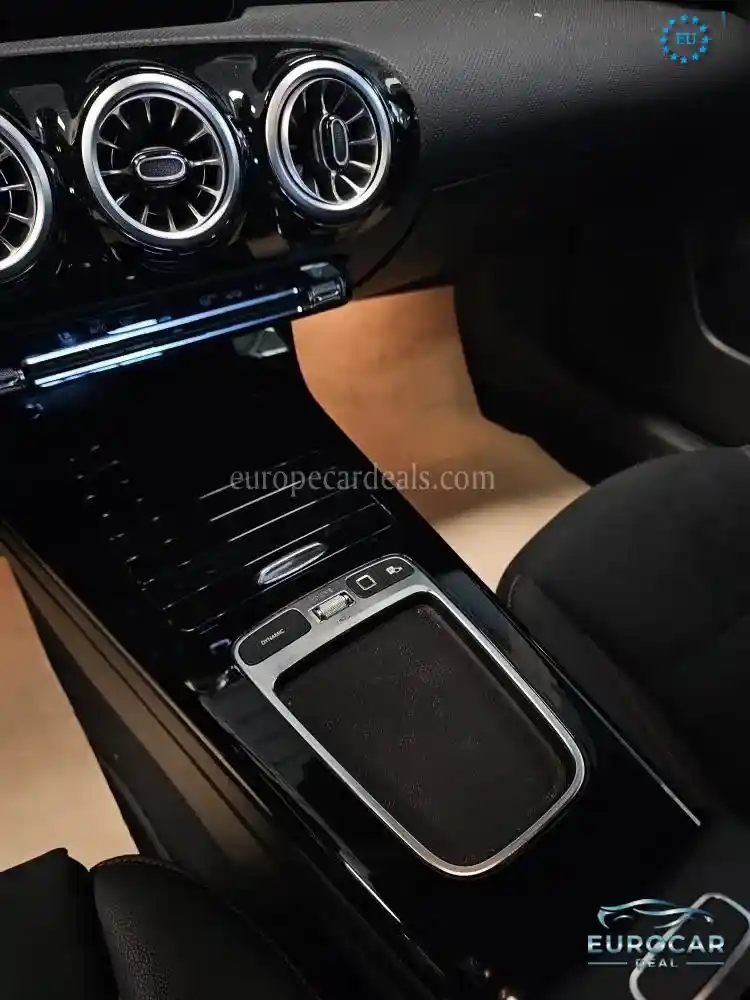 Mercedes-Benz CLA 200 Shooting Brake