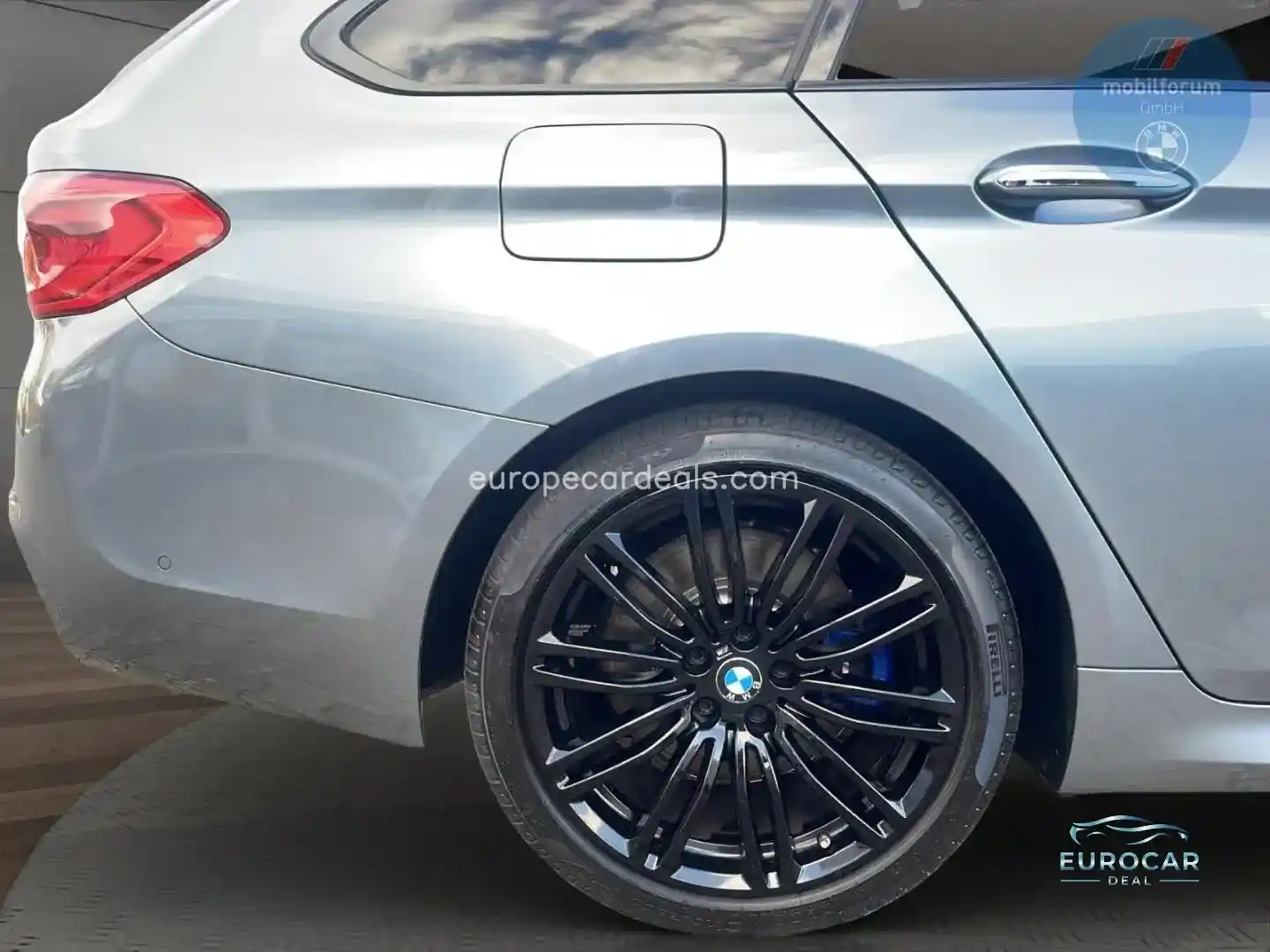 BMW 530