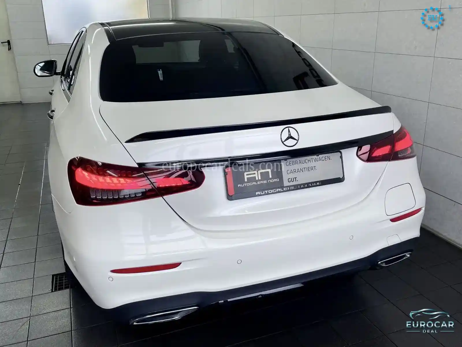 Mercedes-Benz E 300