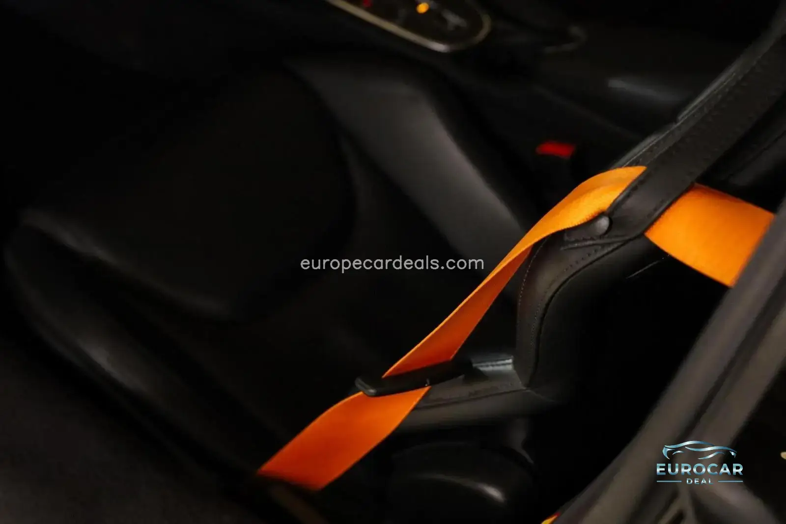 McLaren GT