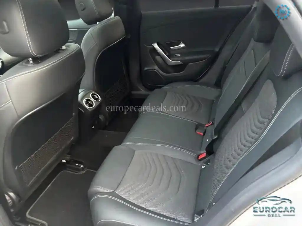 Mercedes-Benz CLA 180 Shooting Brake