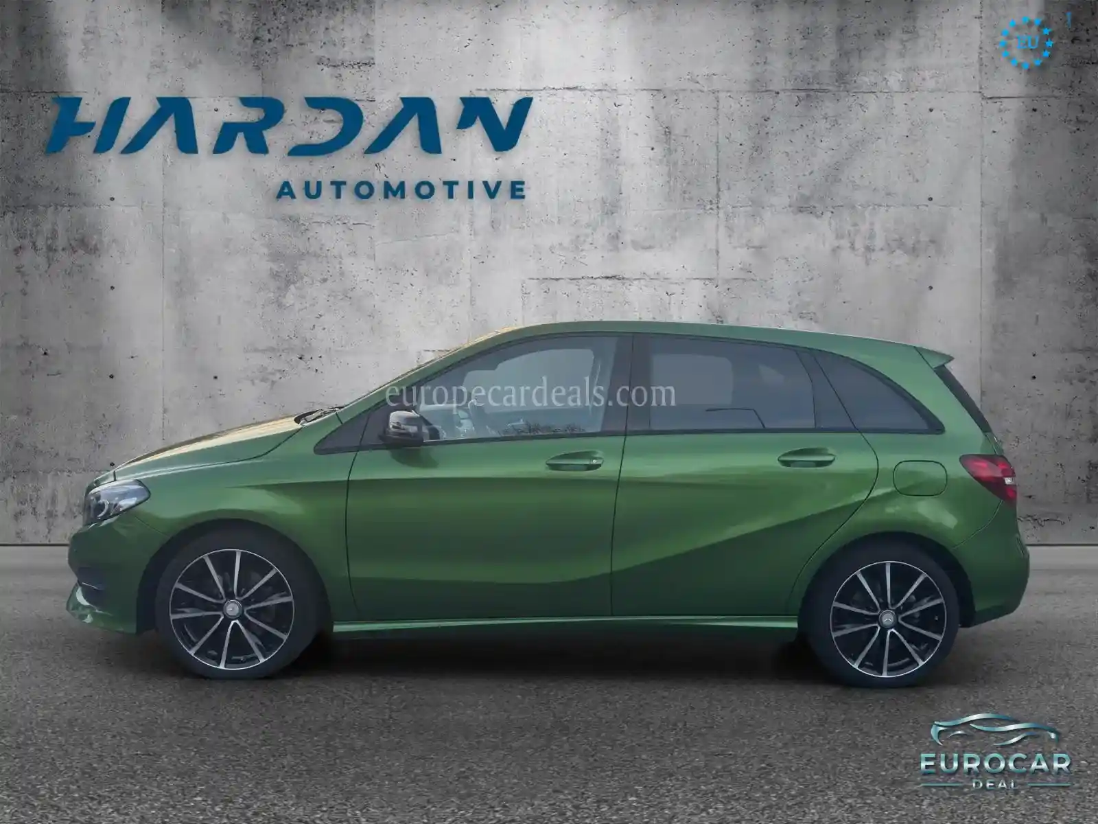 Mercedes-Benz B 180