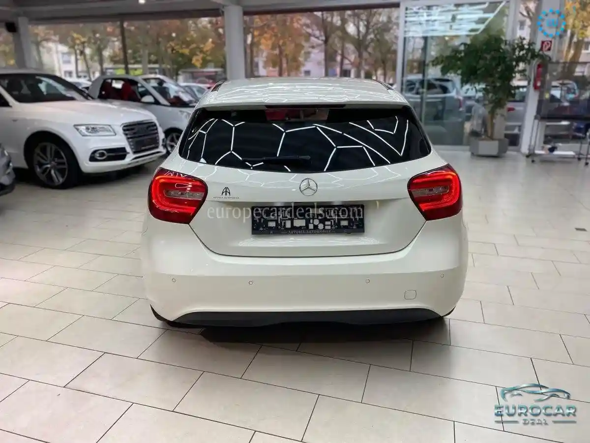Mercedes-Benz A 180
