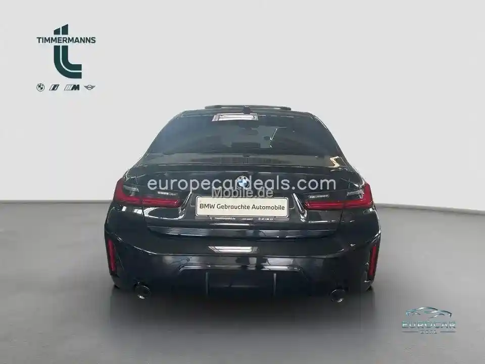 BMW 330