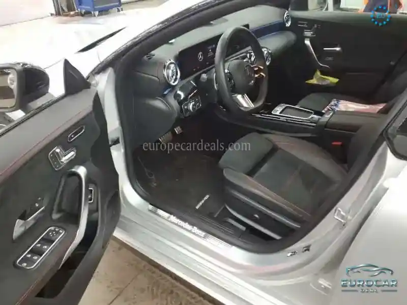 Mercedes-Benz CLA 180 Shooting Brake