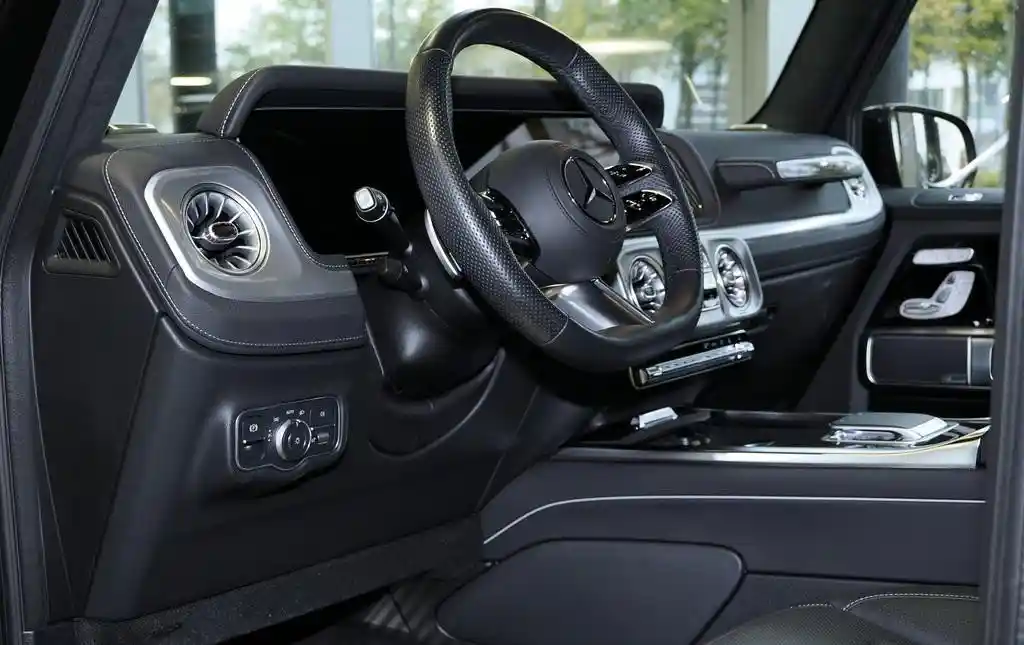 Mercedes-Benz G 450