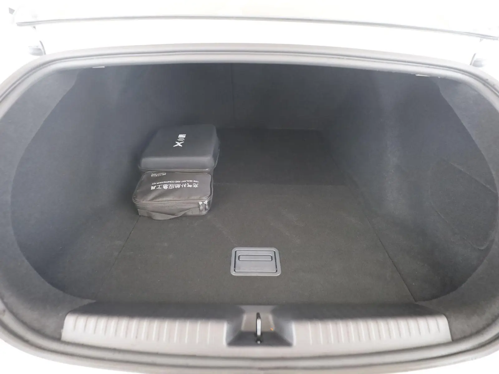 XPENG P7