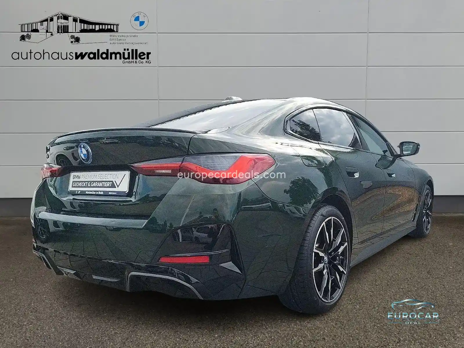 BMW i4