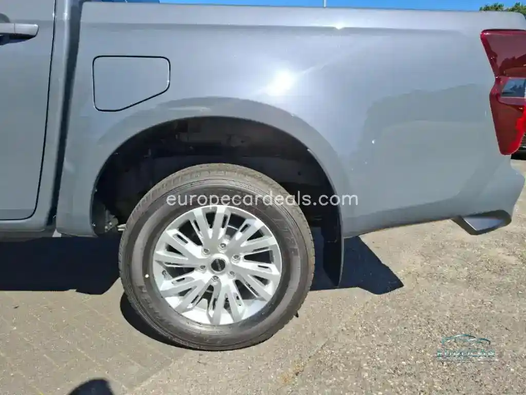 1.9 TD Double Cab LS 163PS 6-AT 4X4 AHK 5