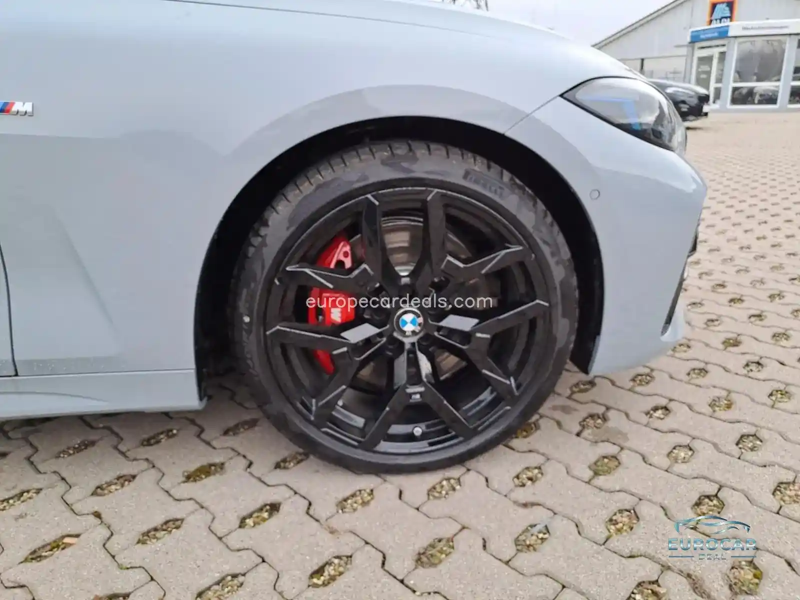 BMW M440