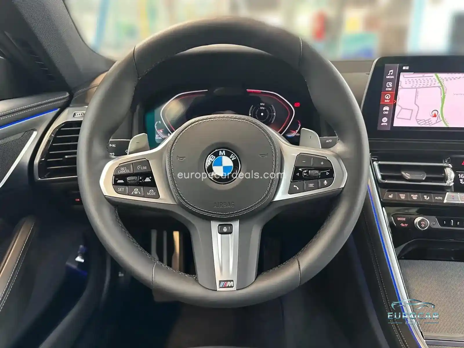 BMW 840