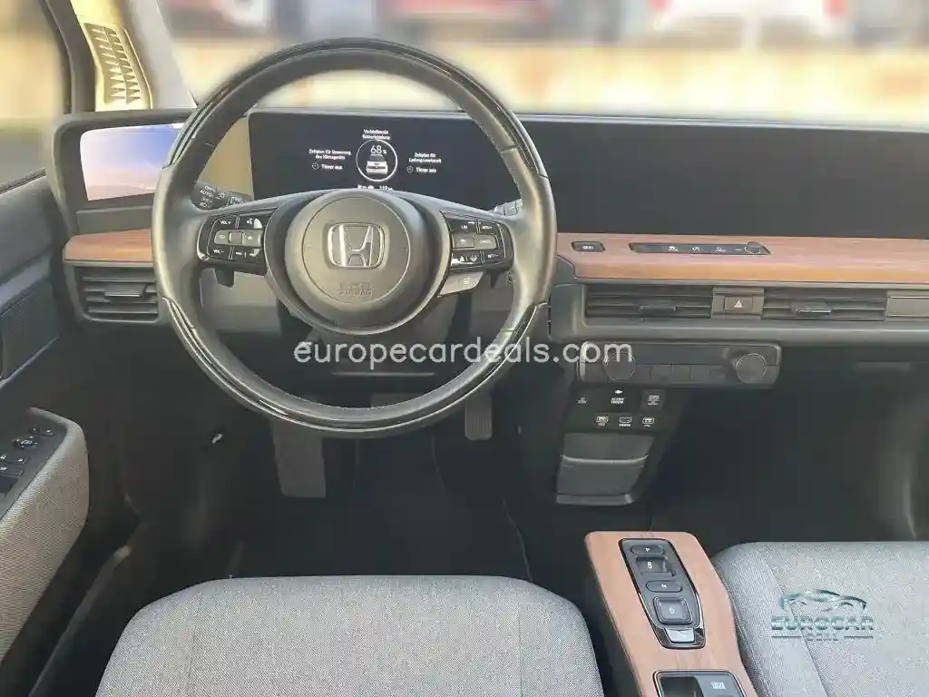 Honda e