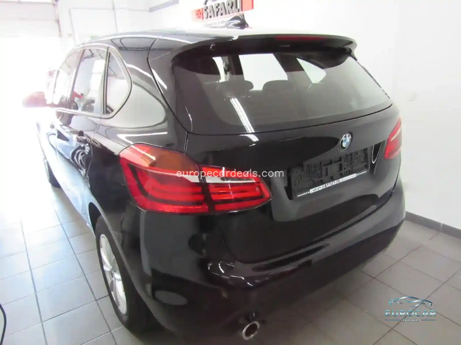 BMW 218