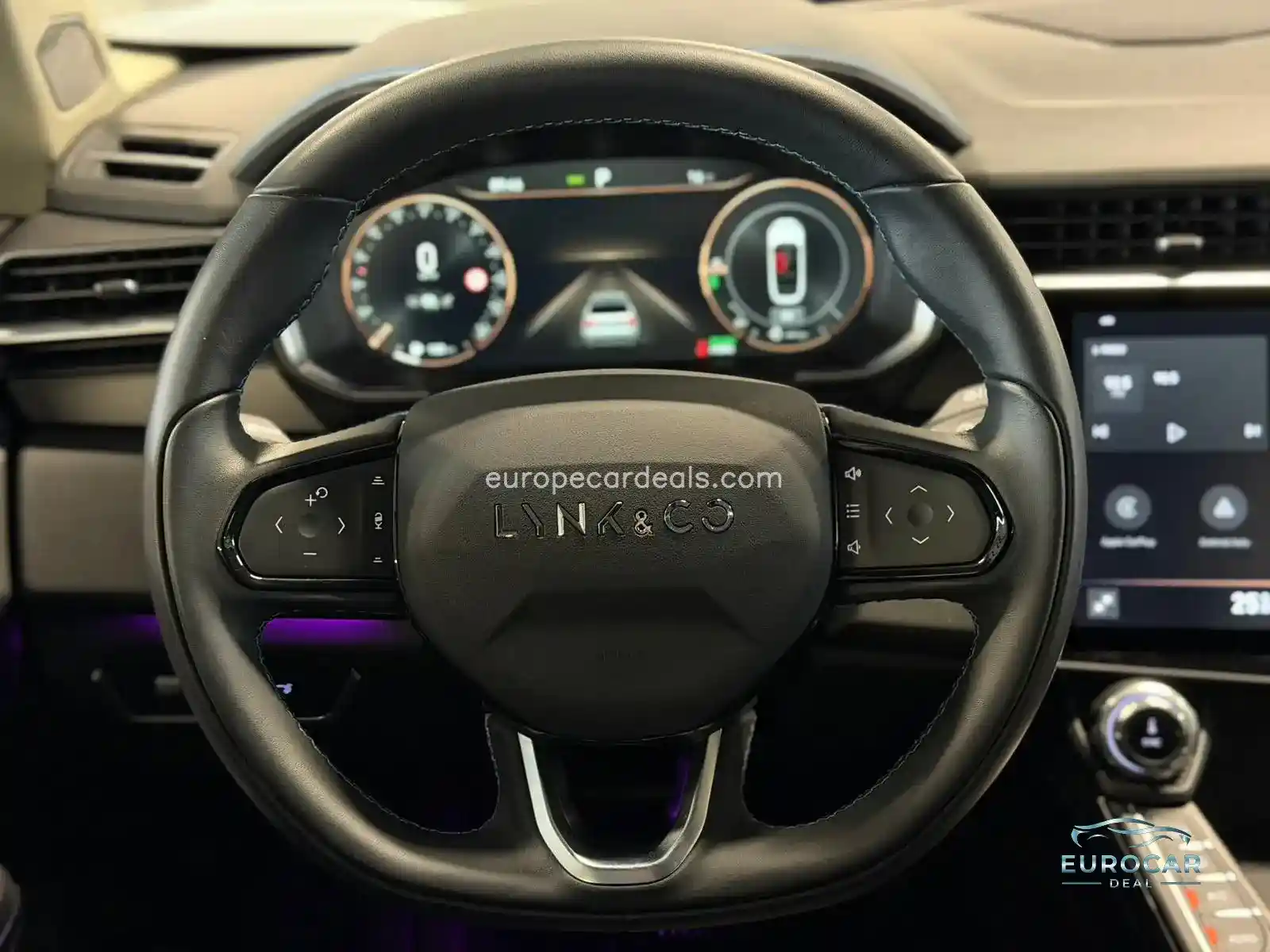 Lynk&Co 01