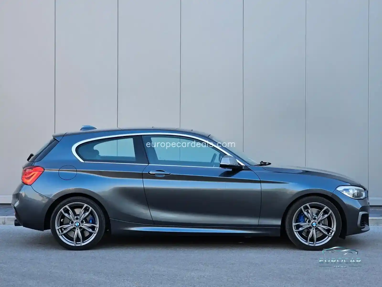 BMW M140i