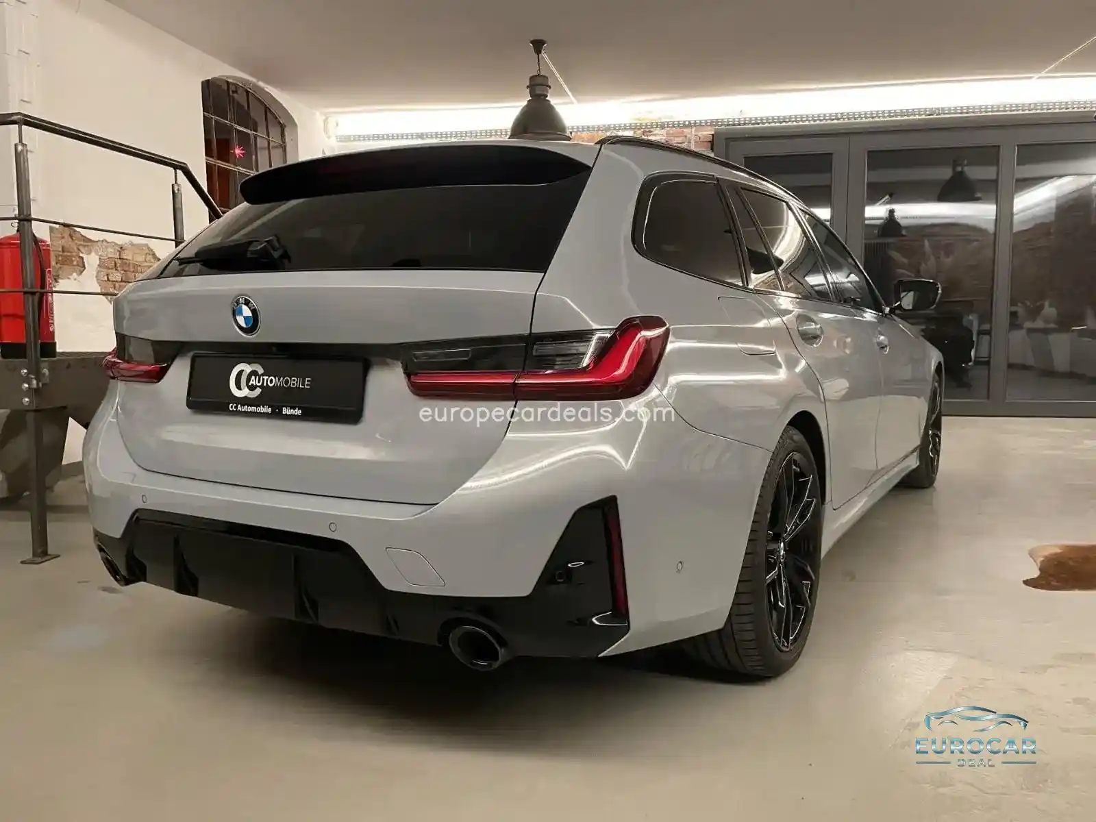 BMW 320