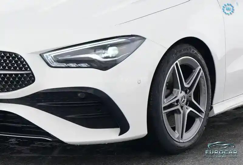 Mercedes-Benz CLA 220 Shooting Brake