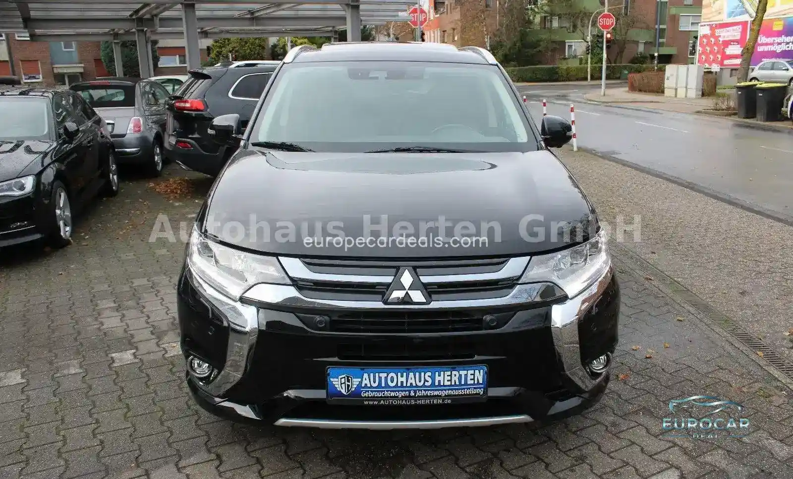 Mitsubishi Plug-in Hybrid Outlander