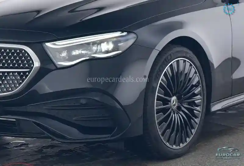 Mercedes-Benz E 300