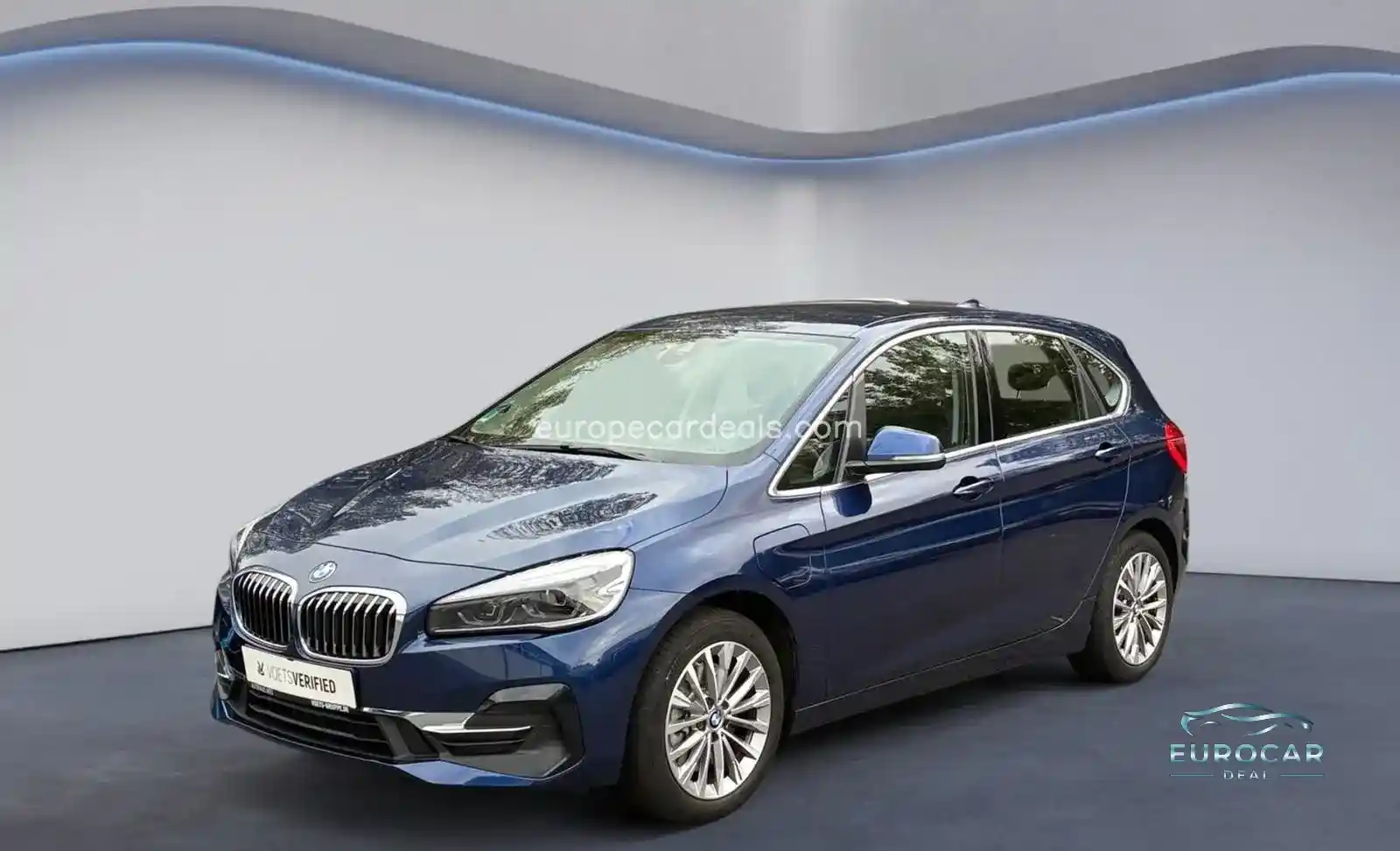 BMW 225