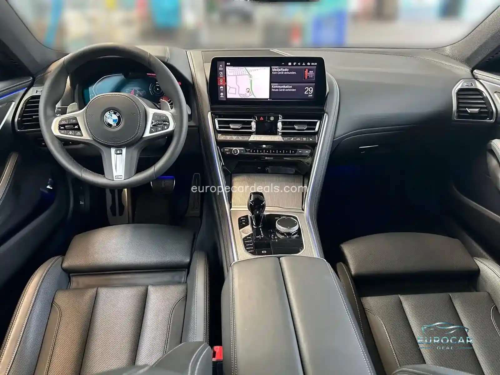 BMW 840