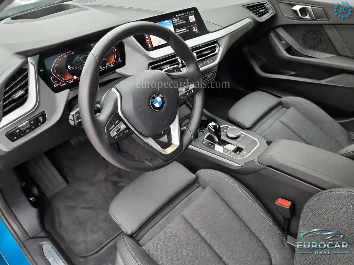 BMW 120