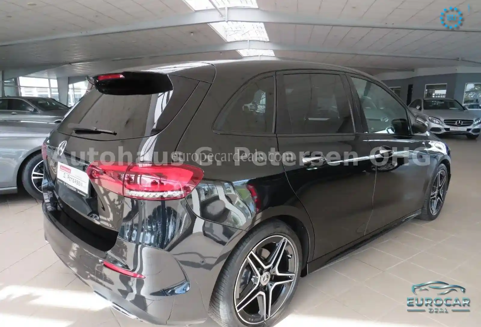 Mercedes-Benz B 200
