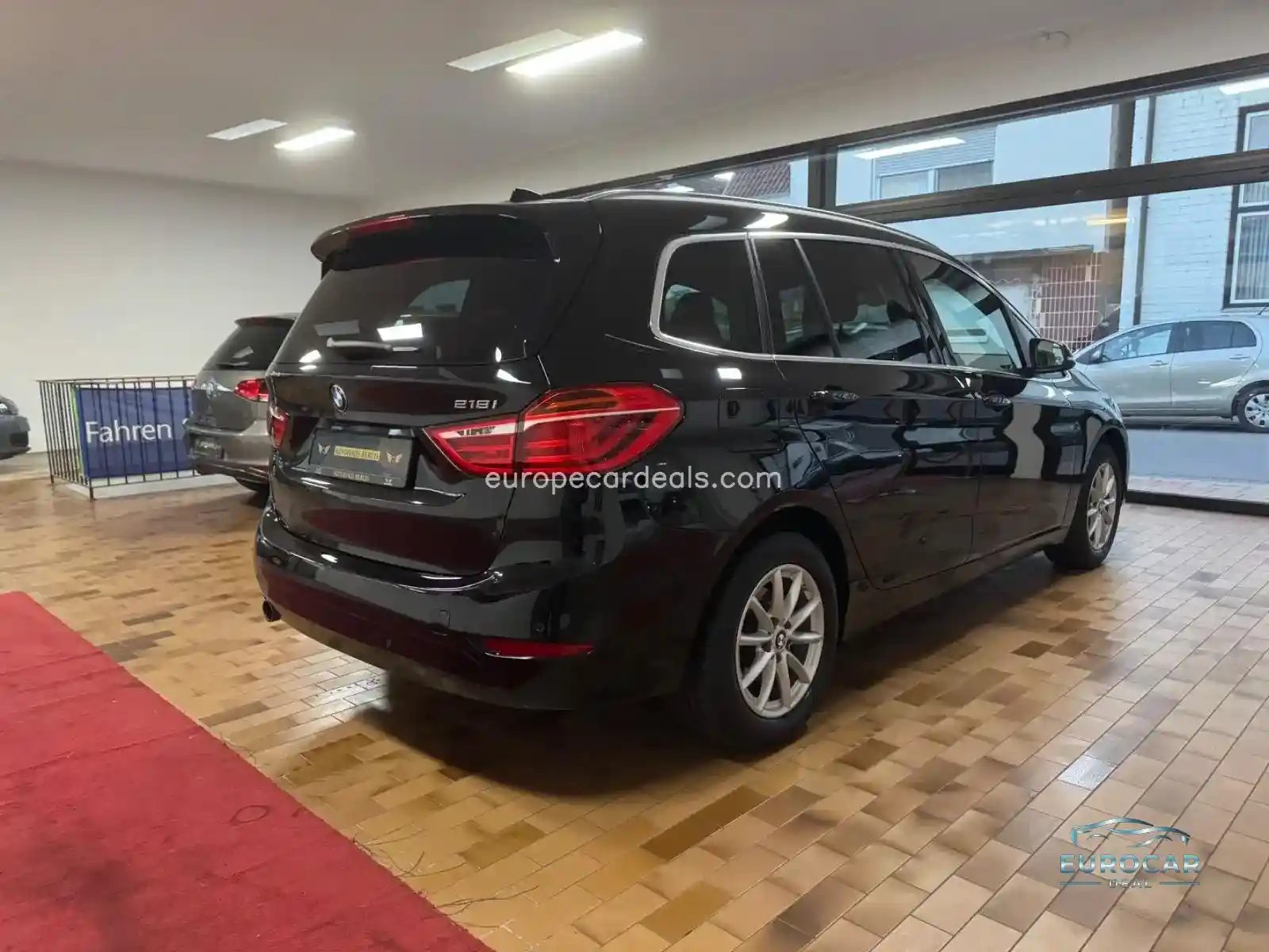 BMW 218