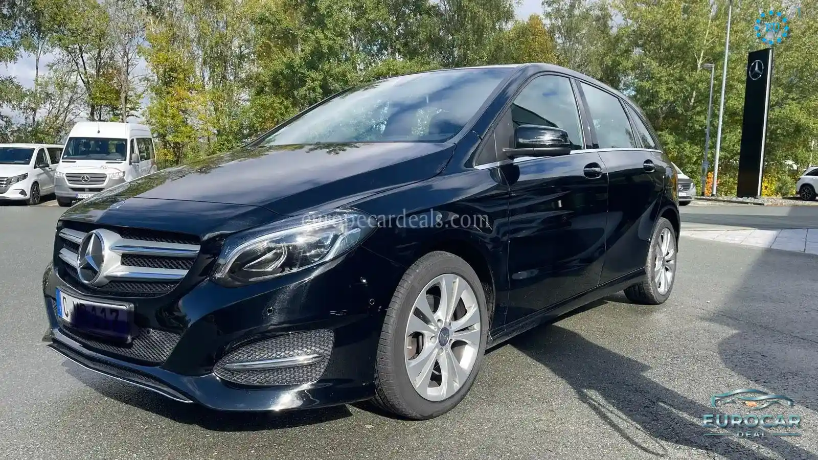 Mercedes-Benz B 180