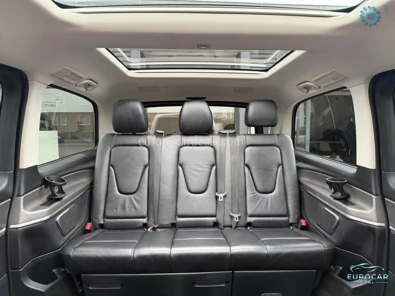 Mercedes-Benz V 250