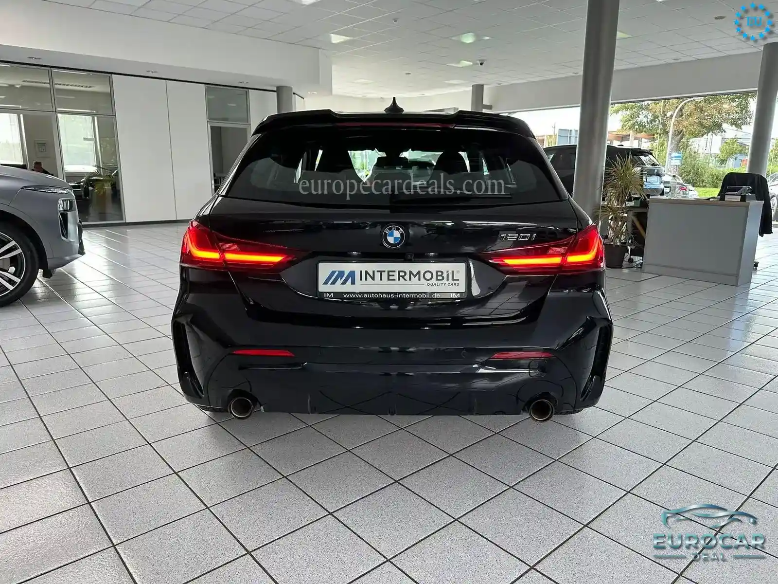 BMW 120