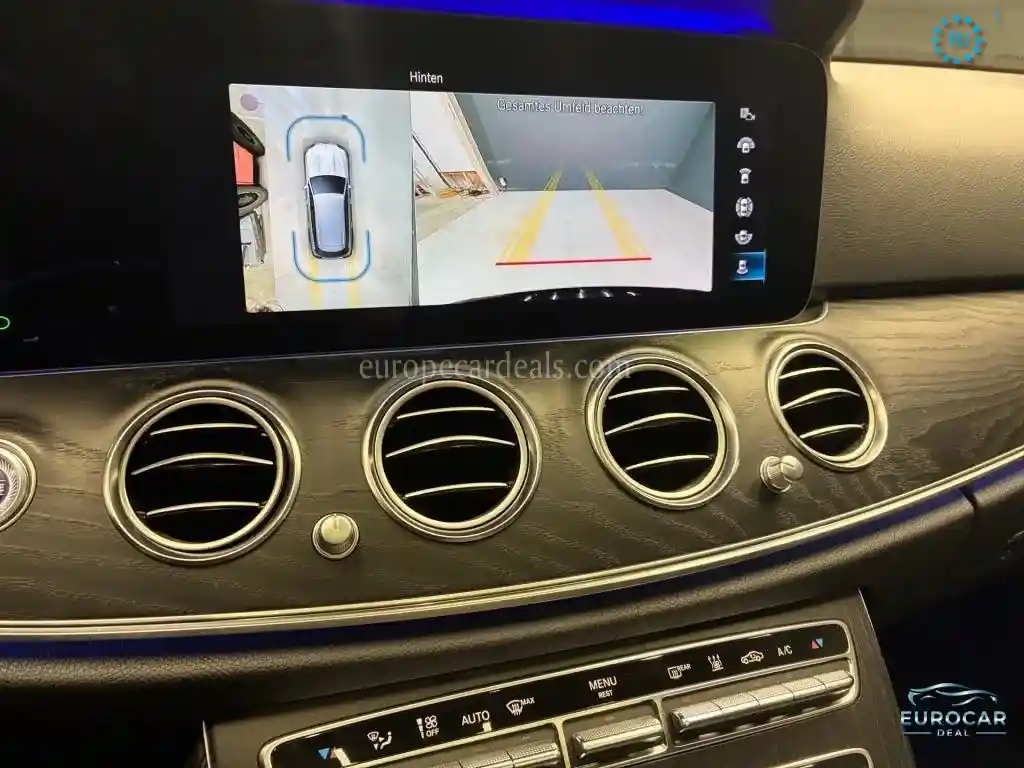 Mercedes-Benz E 300