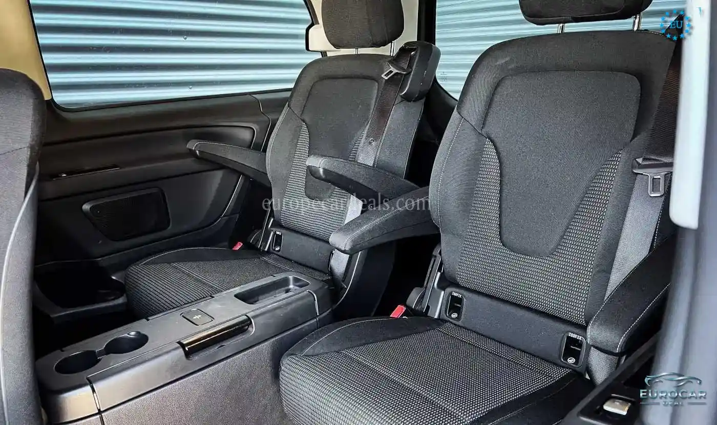 Mercedes-Benz V 250