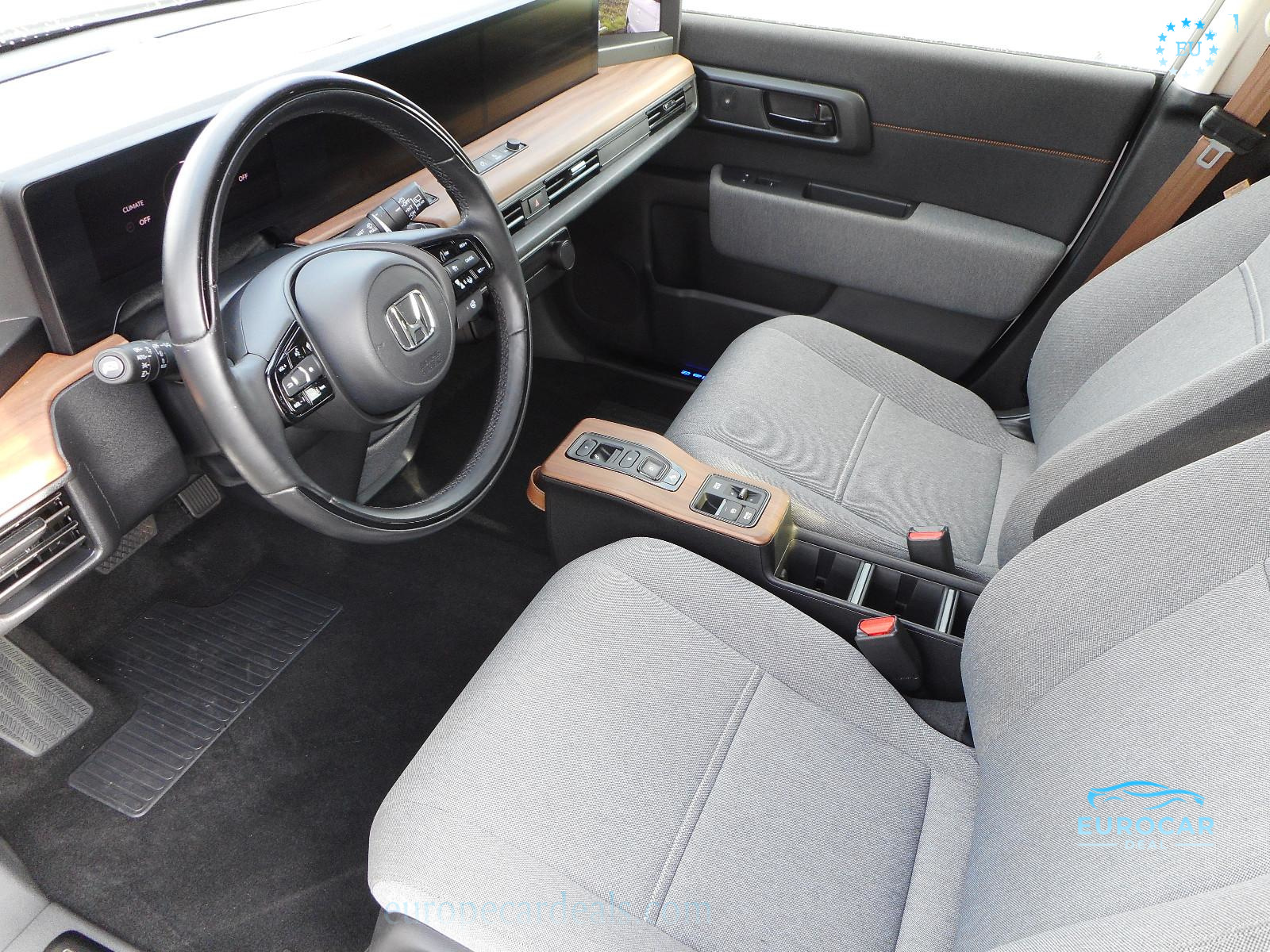 Honda e
