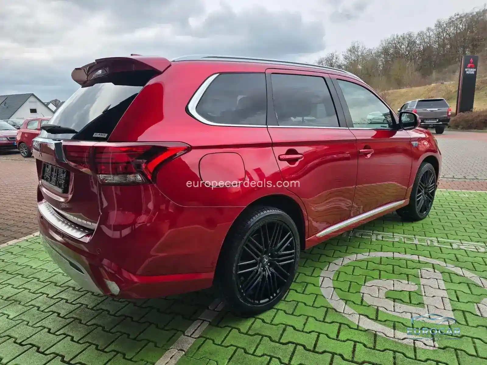 Mitsubishi Plug-in Hybrid Outlander
