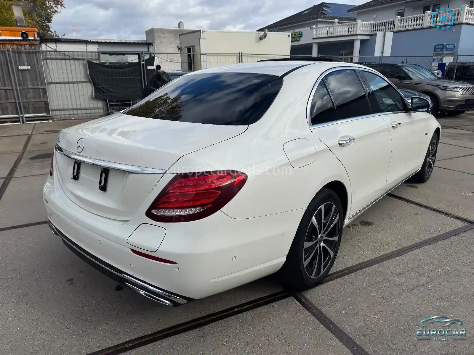 Mercedes-Benz E 300
