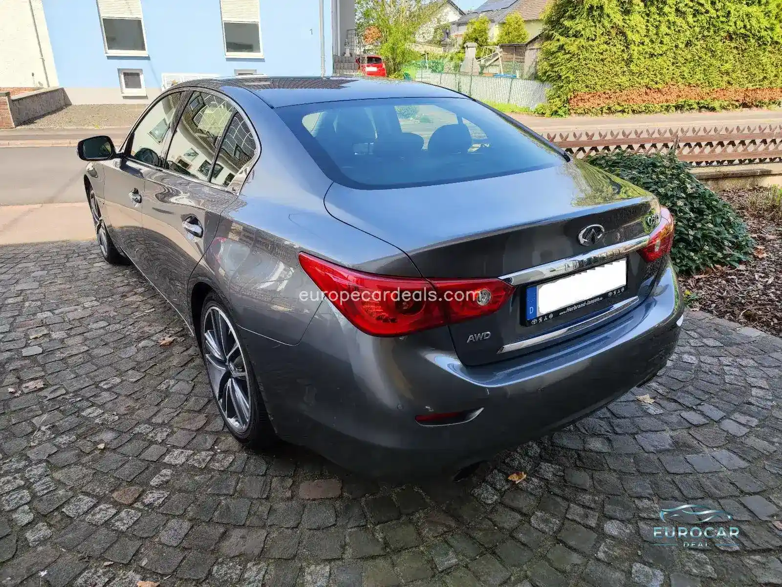 Infiniti Q50