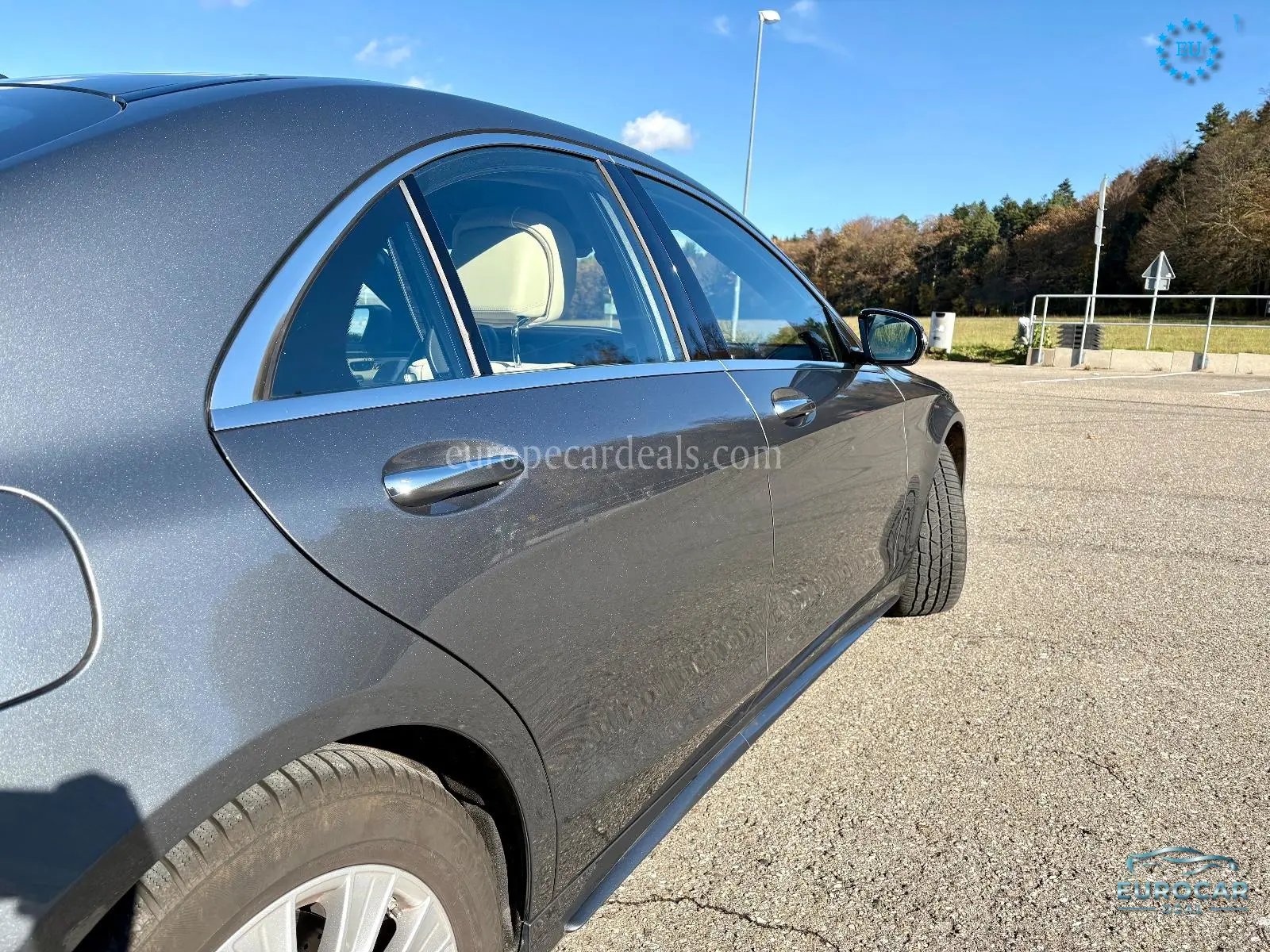Mercedes-Benz S 560