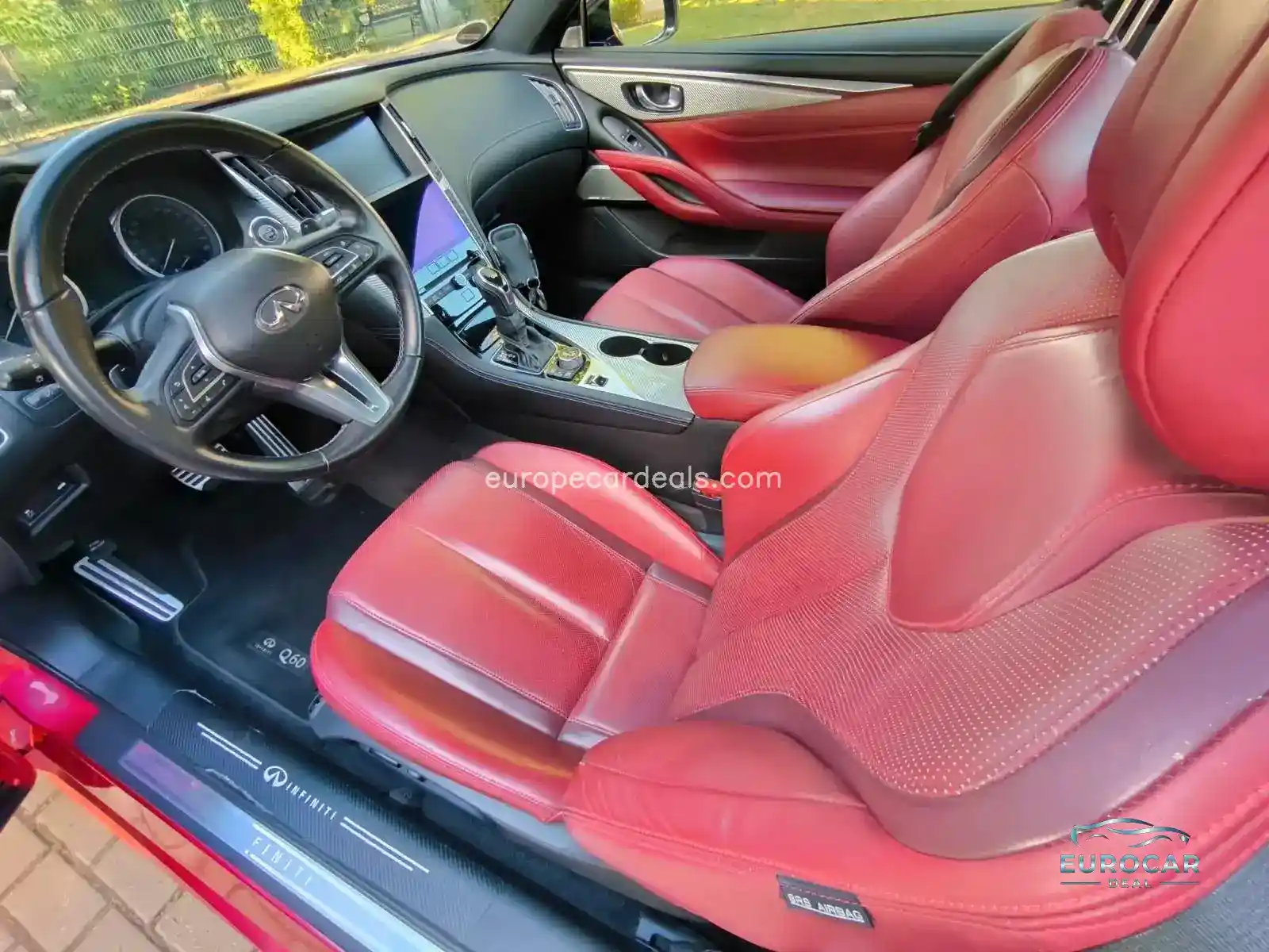 Infiniti Q60