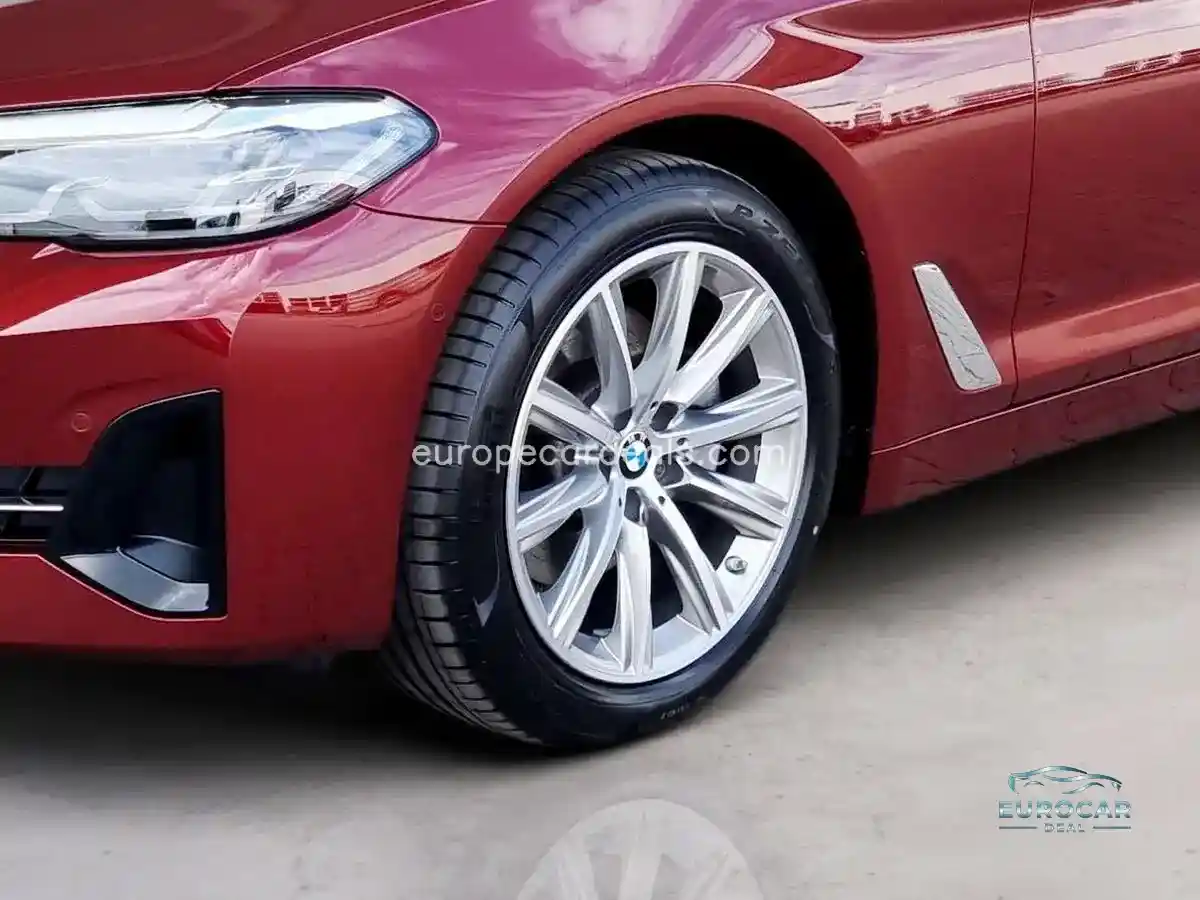 BMW 520