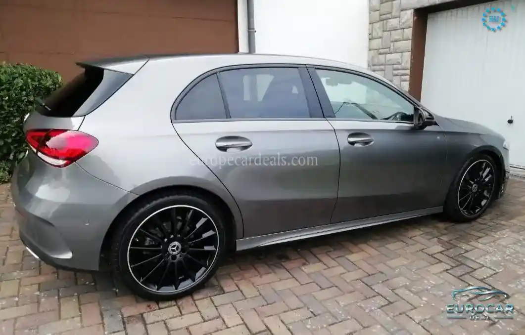 Mercedes-Benz A 180