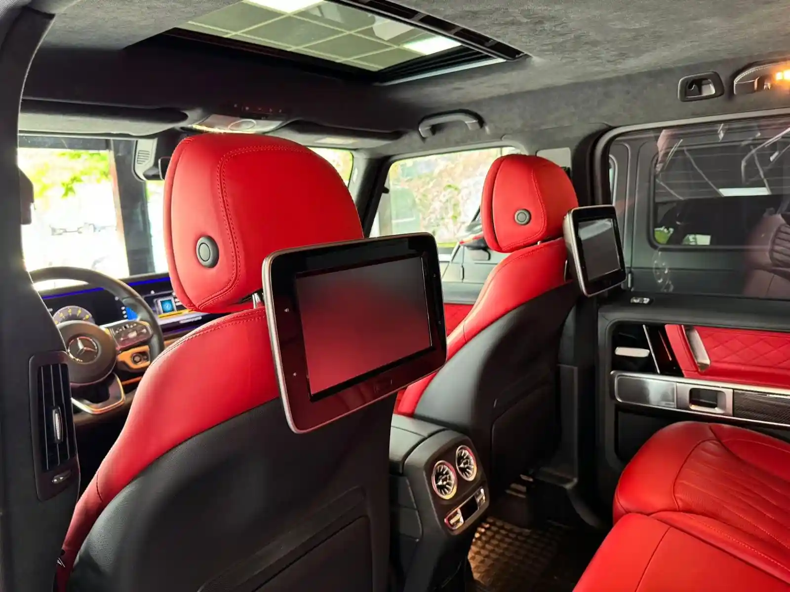 Mercedes-Benz G 500