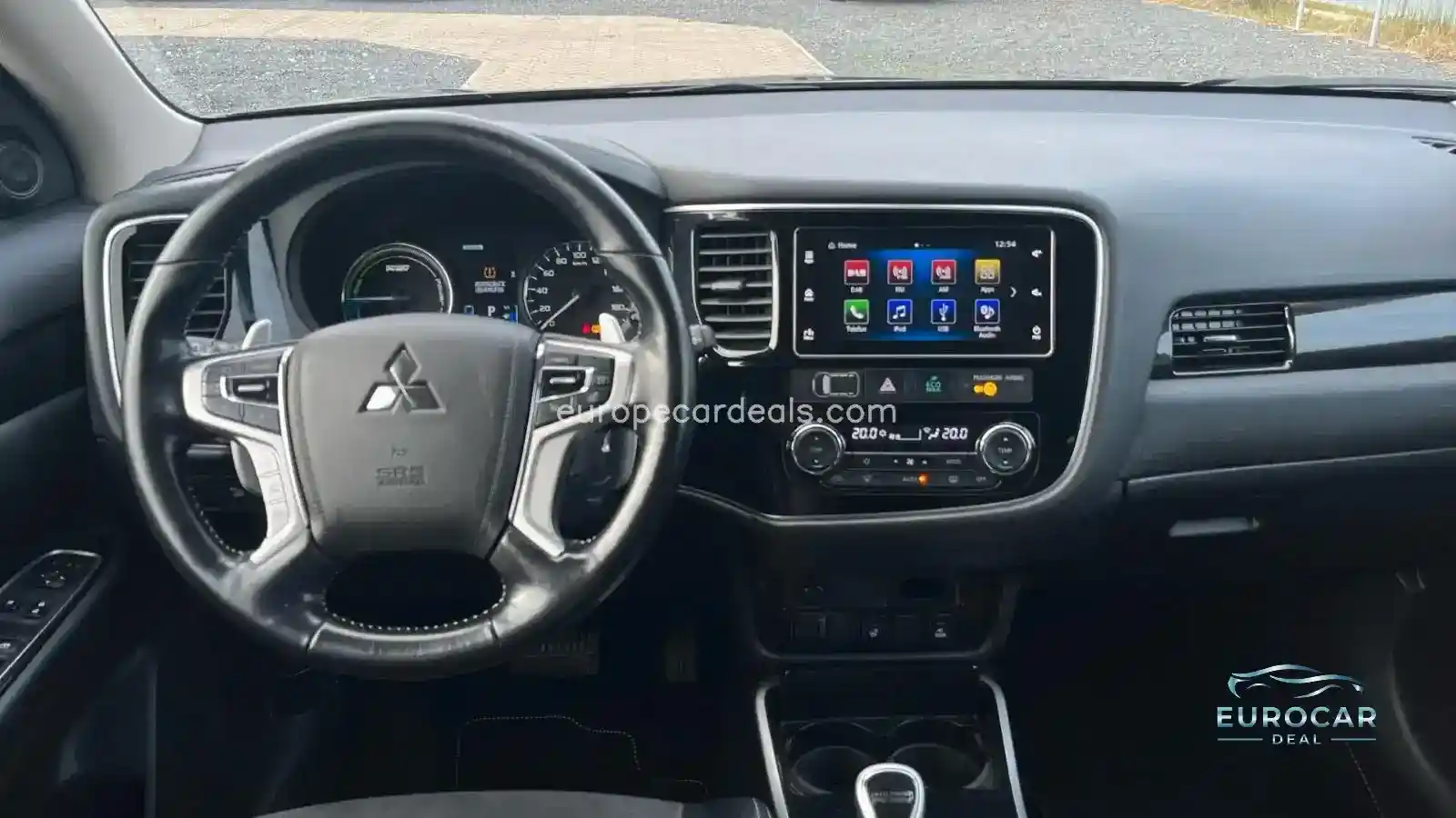 Mitsubishi Plug-in Hybrid Outlander
